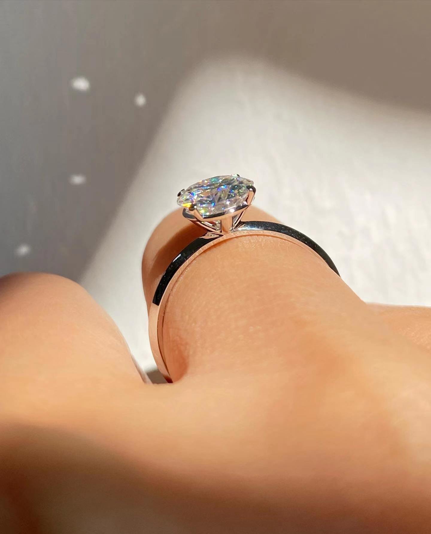 1.2 Ct Brilliant Round Cut Moissanite Engagement Ring