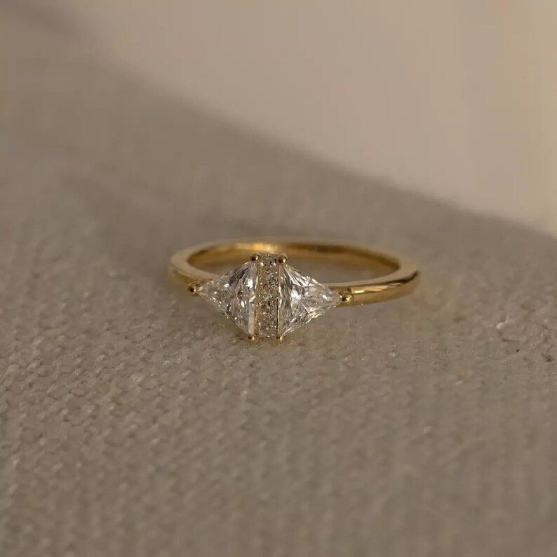 1.0 Ct Triangles With Princess Moissanite Engagement Ring